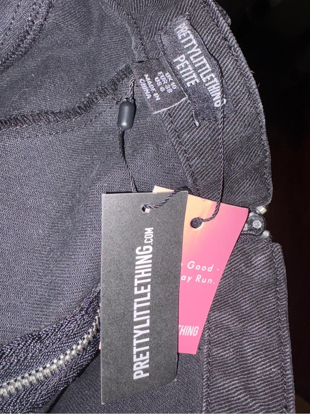 PrettyLittleThing Black Zip-Up Jacket with Branded Tags - Picture 6 of 9